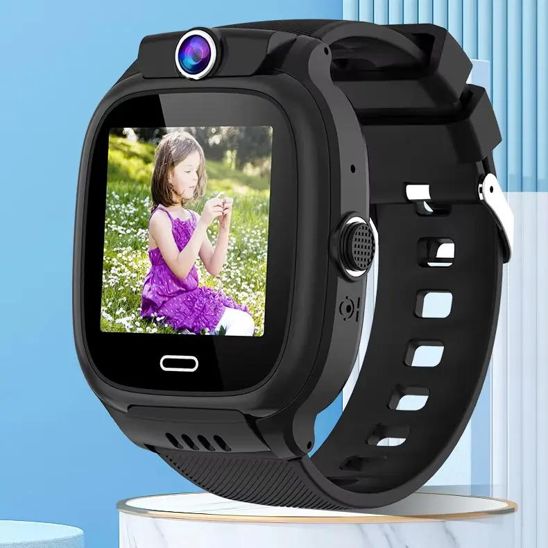 Full black Y31 Kids Smartwatch